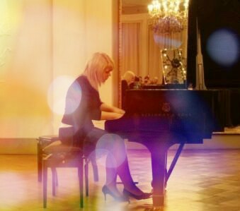 Mūzikas ietekme uz&nbsp;zīdīšanu