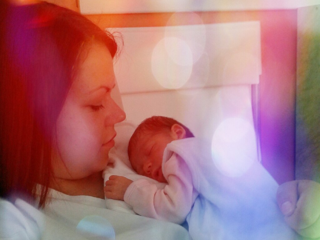 Aprūpes modeļu salīdzinājums&nbsp;dzemdniecībā