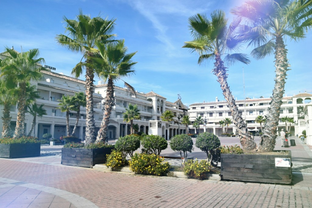 Torremolinos → Granada